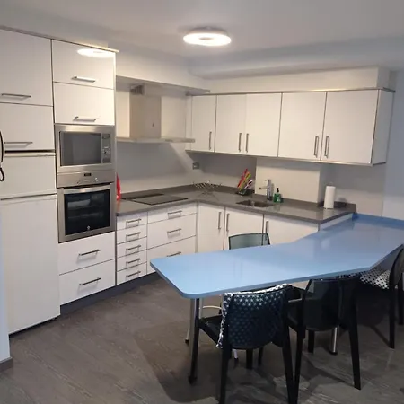Apartamento Con Piscina Apartment